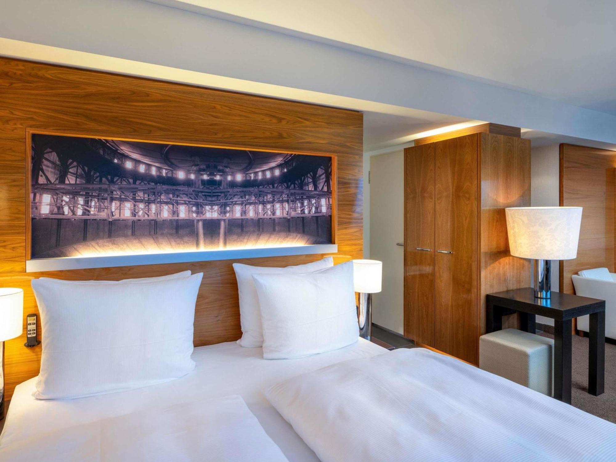 Junior King Suite