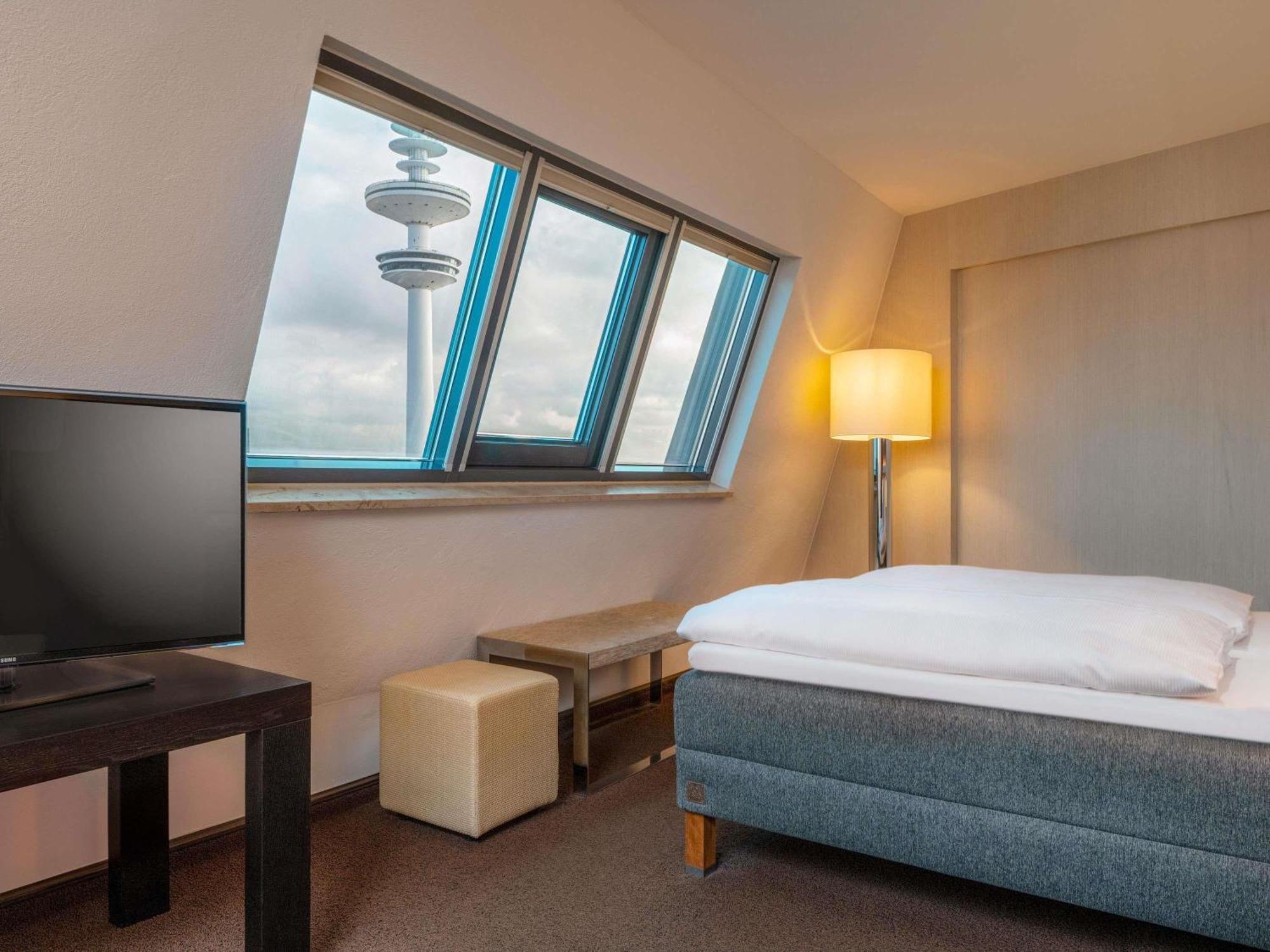 Junior King Suite